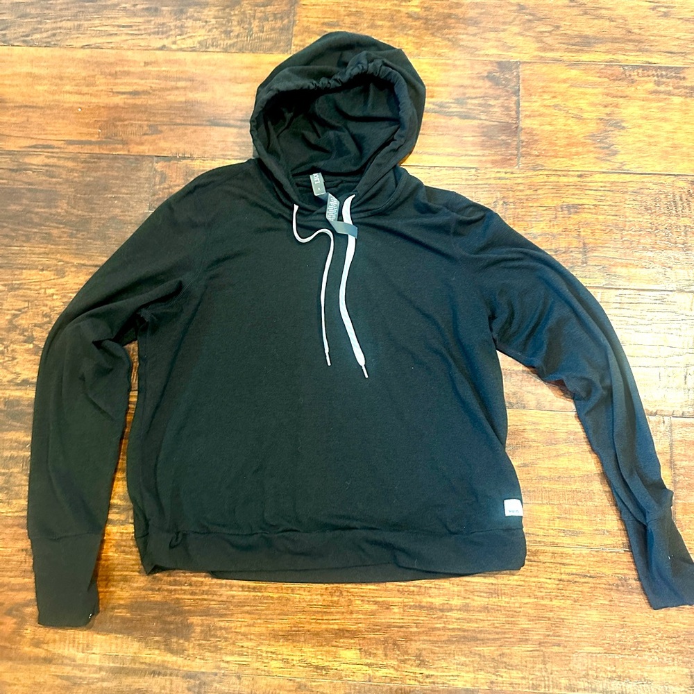 Heather black Vuori Halo Sweatshirt